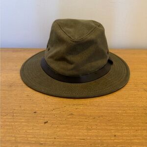 Filson Olive Green Tin Cloth Packer Hat